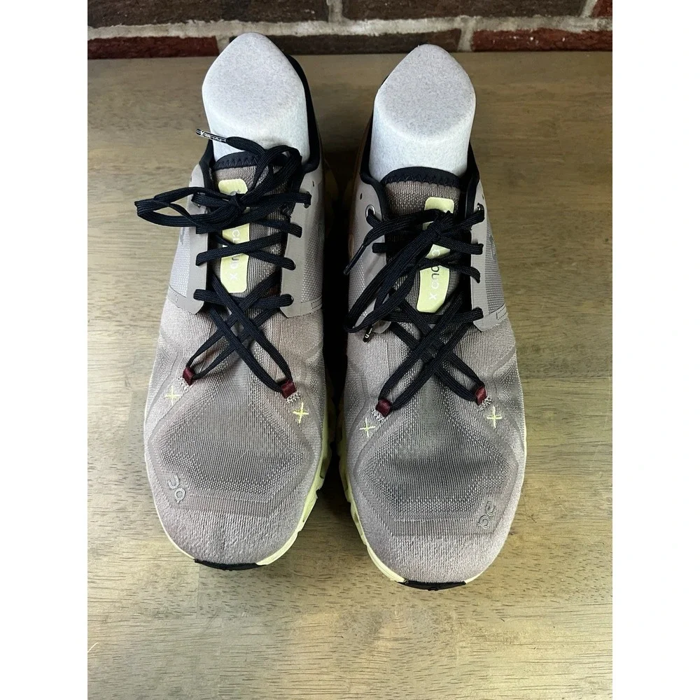 On Cloud OC X 3 Running Shoes Fog/Hay Colorway Sneakers Men's Size 11.5